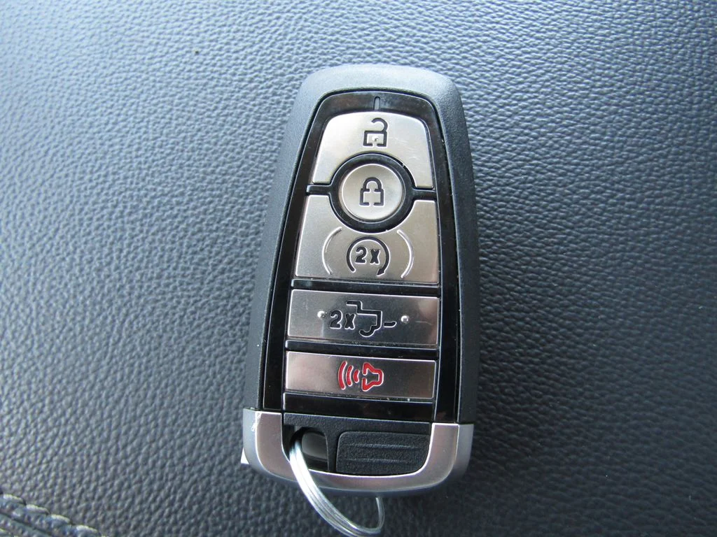 Used 2026 Red Ford Lariat image 22