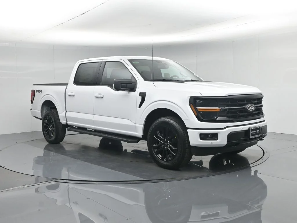 New 2026 Oxford White Ford XLT image 26