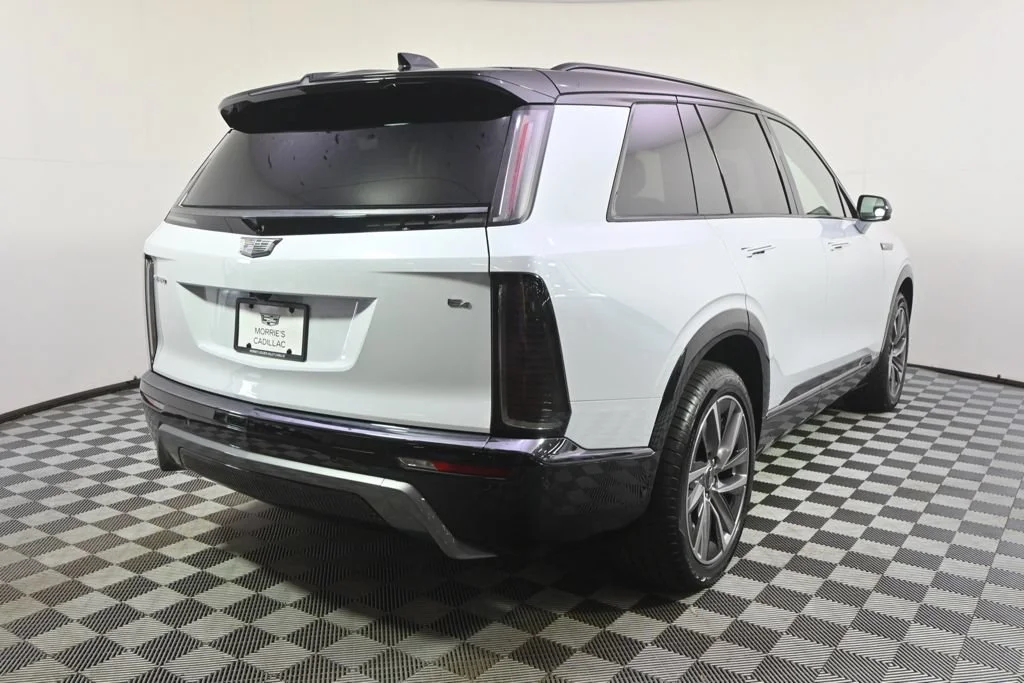 2027 Cadillac VISTIQ Sport - Photo 6