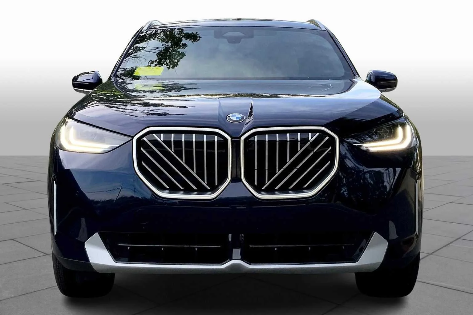Used 2026 Tanzanite Blue II Metallic BMW 30 xDrive image 3
