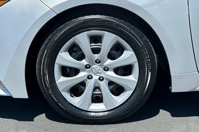 Certified Used 2024 Silver Toyota LE image 28