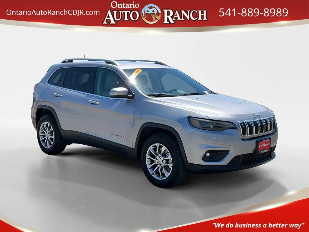 Used 2021 Billet Silver Metallic Clearcoat Jeep Latitude Plus image 1