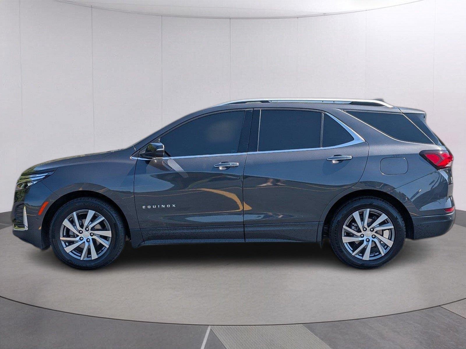 Used 2022 Iron Gray Metallic Chevrolet Premier image 2