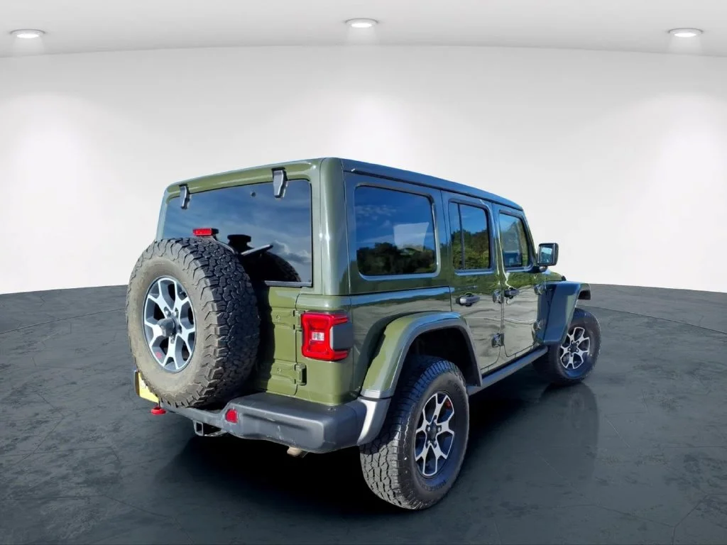 Used 2021 Green Jeep Unlimited Rubicon image 8