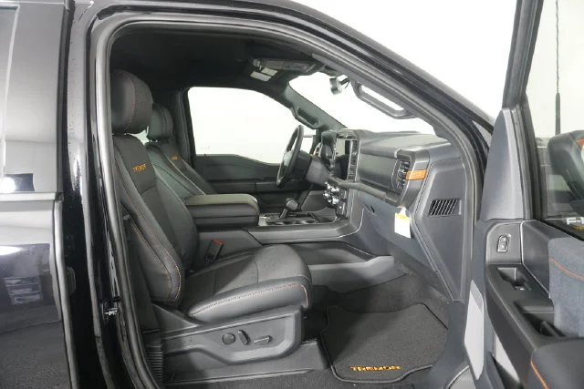 New 2026 Agate Black Metallic Ford Tremor® image 34