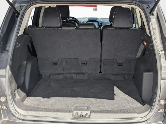 Used 2018 Gray Ford SE image 10