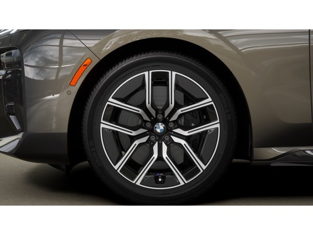 New 2026 Dravit Grey Metallic BMW  image 7