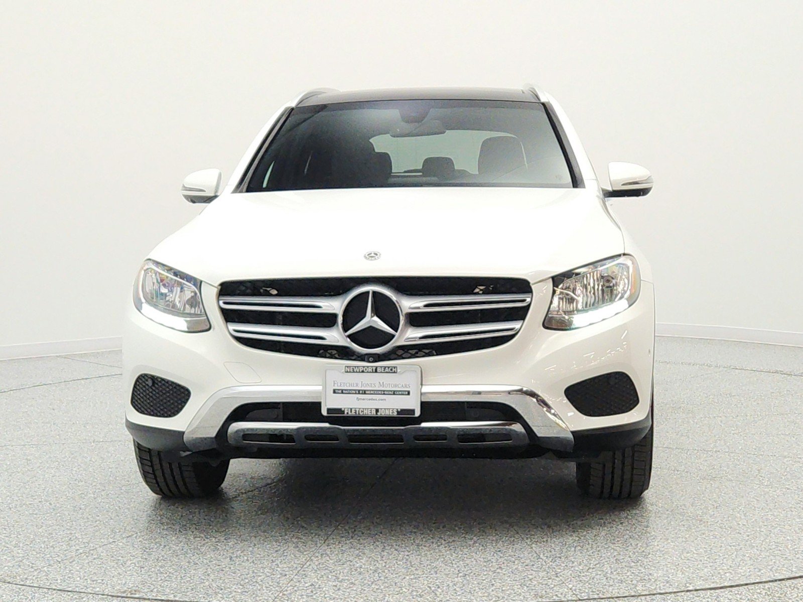 Used 2019 Polar White Mercedes-Benz GLC 300 SUV image 2