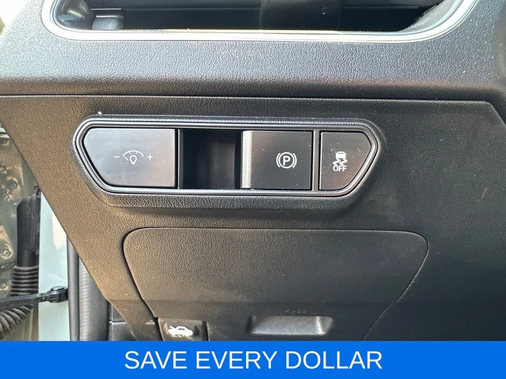 Used 2025 Green Kia EX image 9