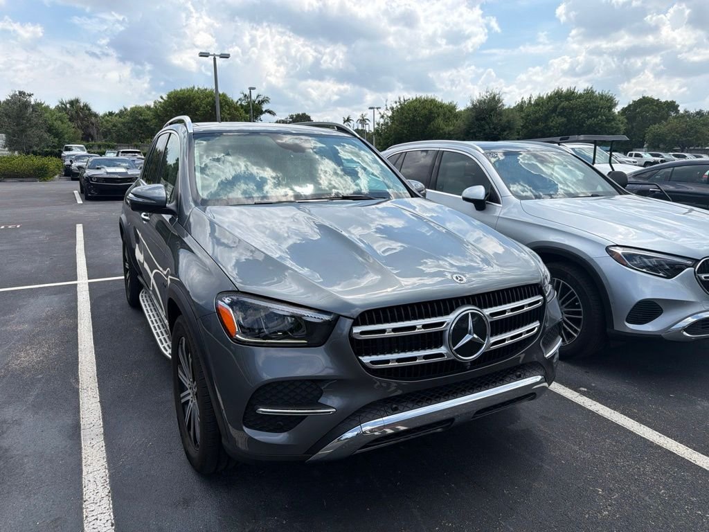 Certified Used 2025 Gray Mercedes-Benz GLE 350 image 5