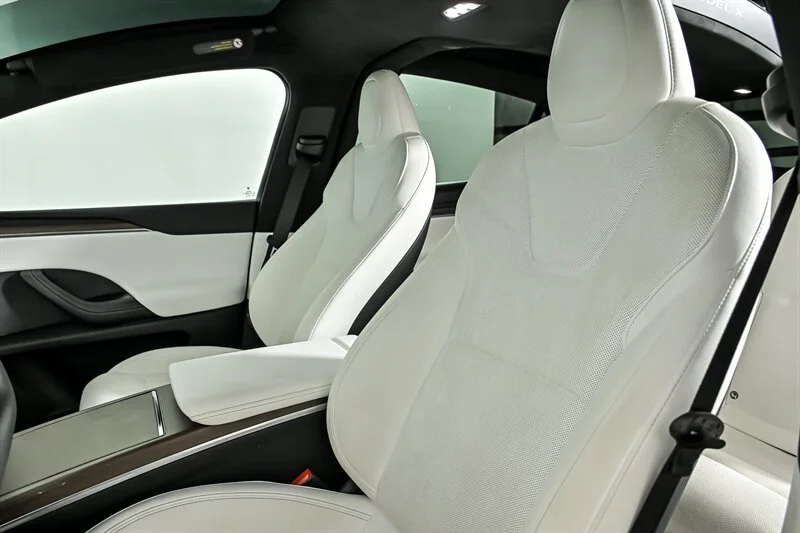 Used 2023 Deep Blue Metallic Tesla Standard Range image 16