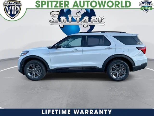 New 2026 Space White Metallic Ford Active image 34