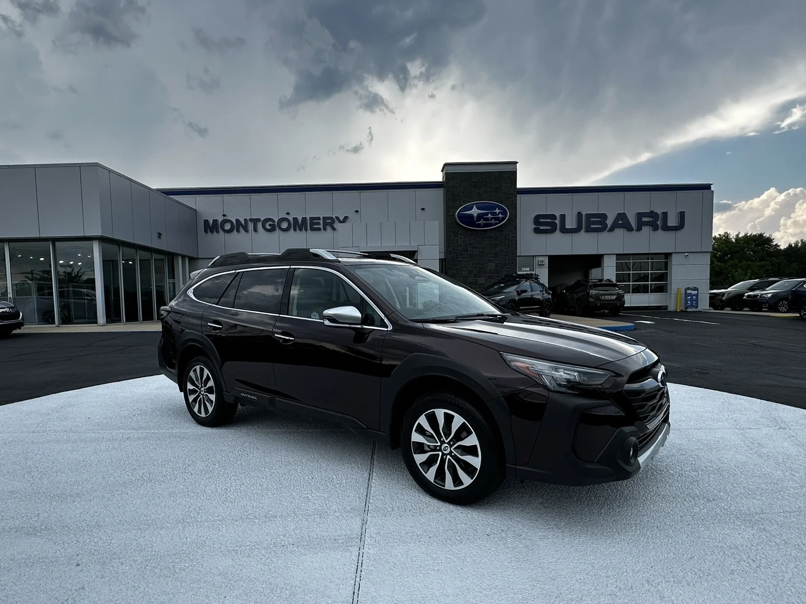 2024 Subaru Outback Touring XT's photo