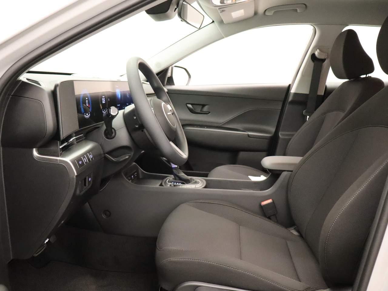 New 2027 Cyber Gray Metallic Hyundai SE FWD image 14