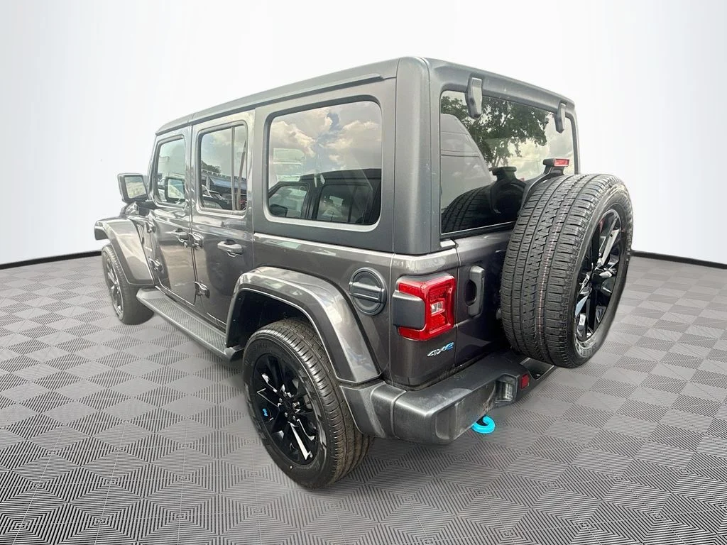 Used 2022 Gray Jeep Unlimited Sahara 4xe image 8