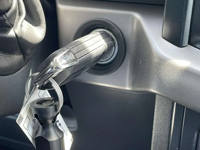 New 2026 Oxford White Ford XL image 25