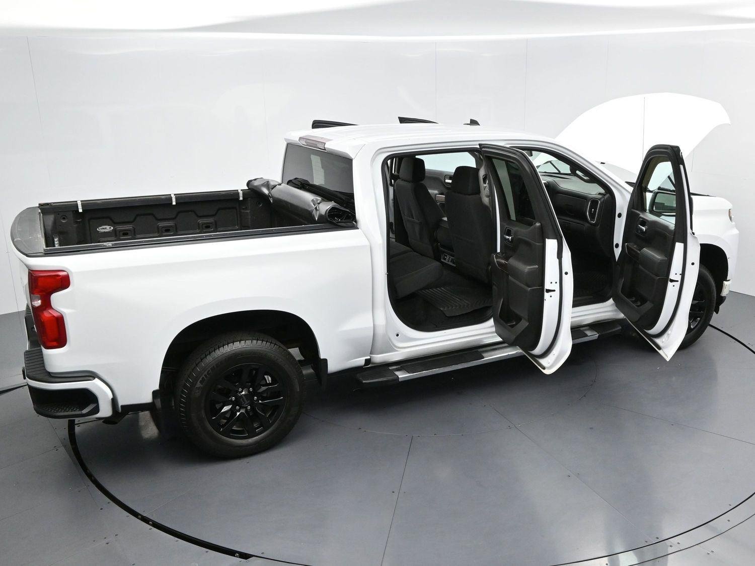 Used 2020 Summit White Chevrolet RST image 42