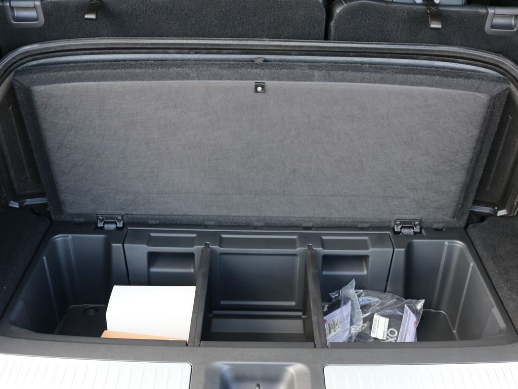 Certified Used 2023 White INFINITI Sensory image 38