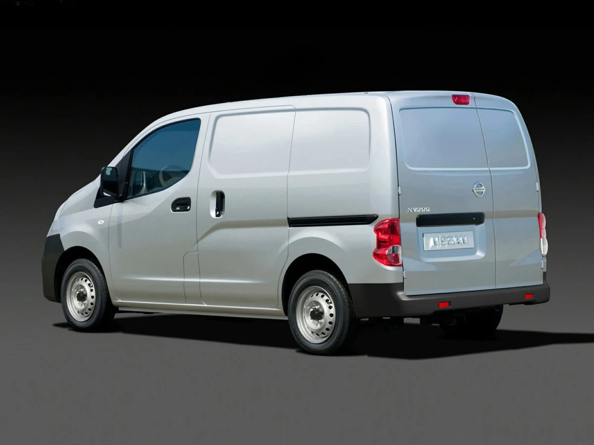 2021 Nissan NV200 S's photo