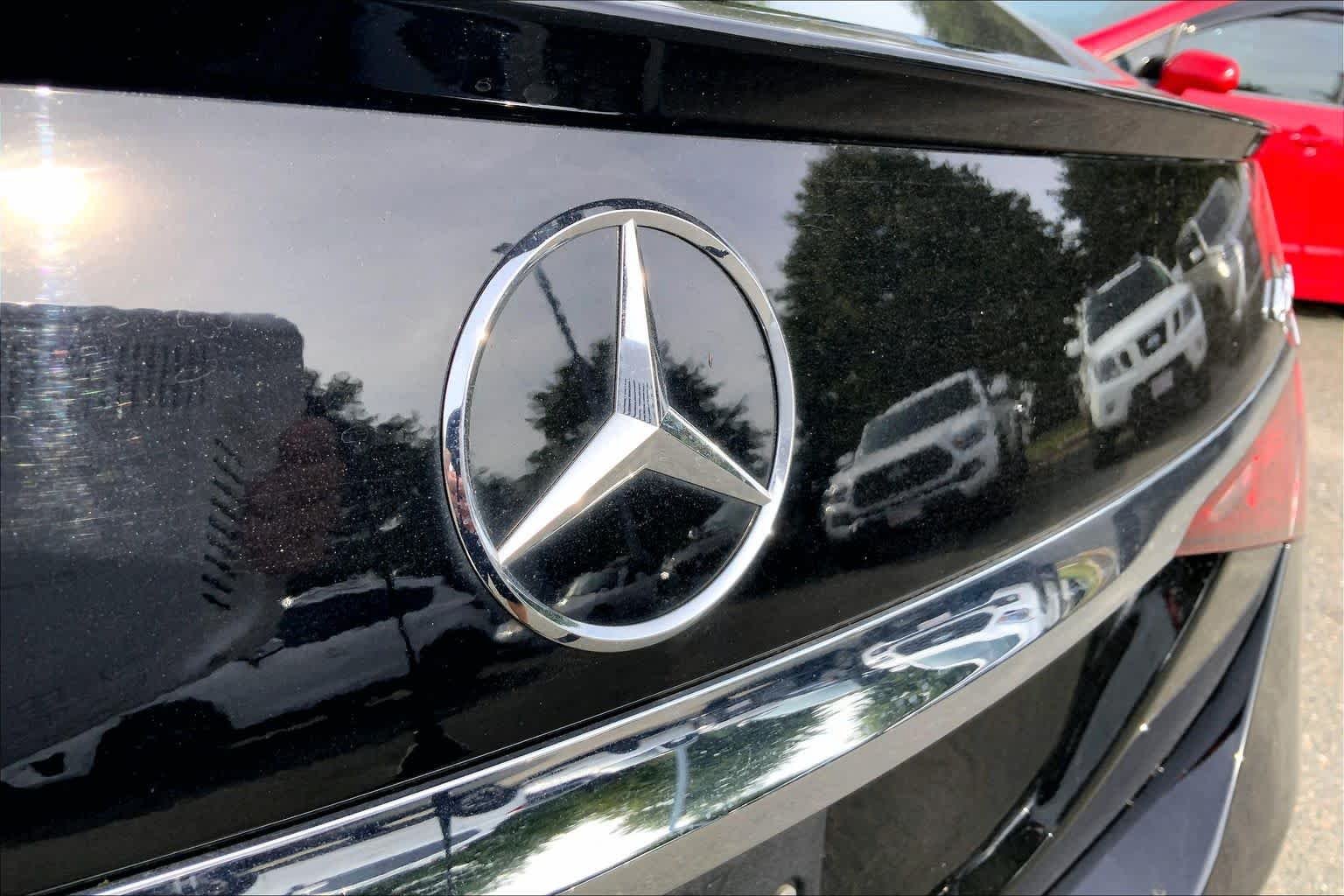 Used 2022 Black Mercedes-Benz S 580 image 10