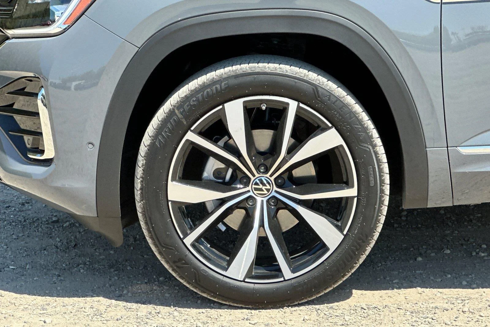 New 2026 Pure Gray Volkswagen 2.0T SEL Premium R-Line image 27
