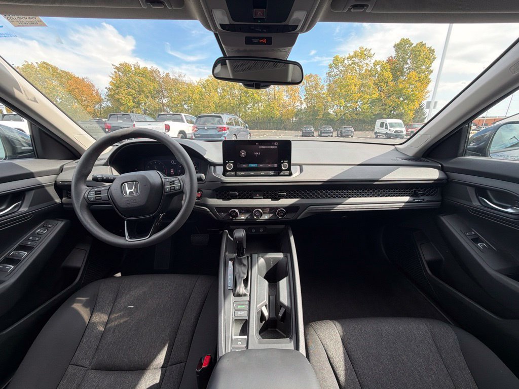 2024 Honda Accord LX - Photo 11