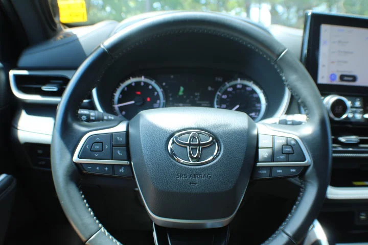 Used 2024 Ruby Flare Pearl Toyota XSE image 7