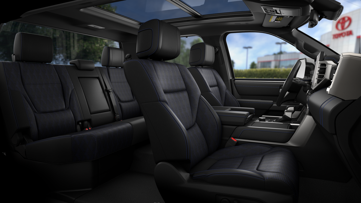 2025 Toyota Tundra Platinum - Photo 40