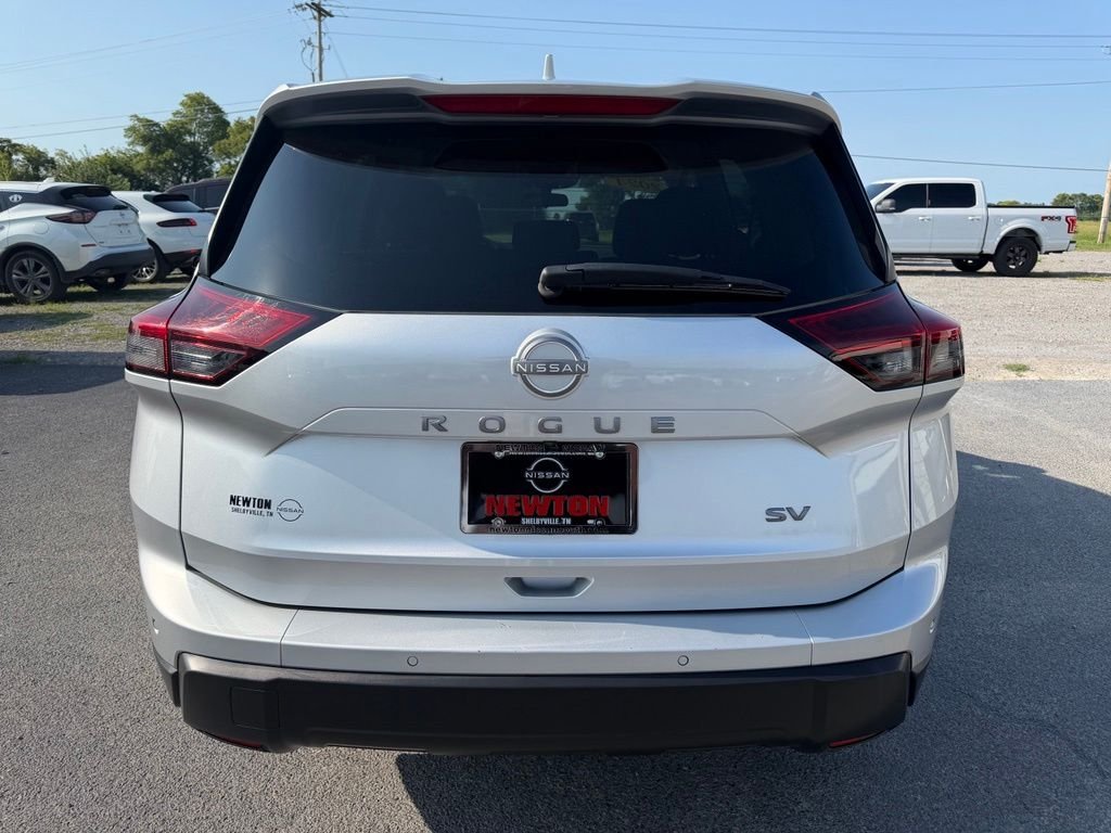 Used 2024 Silver Nissan SV image 33