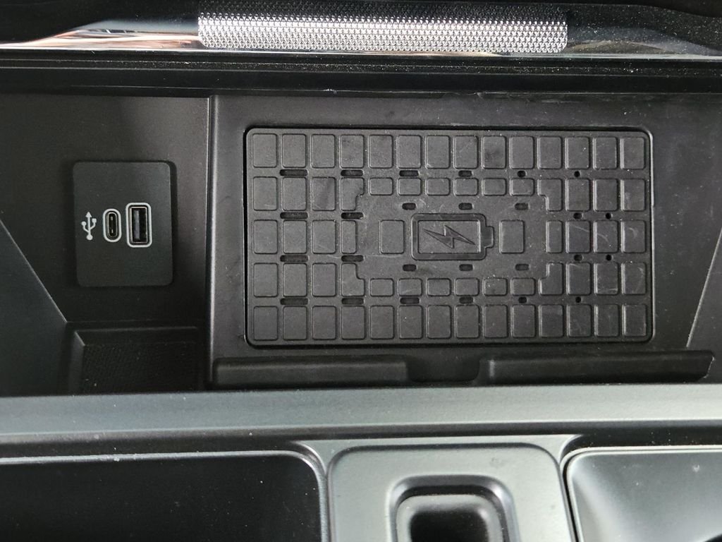 Used 2025 Blue Ford Platinum image 37