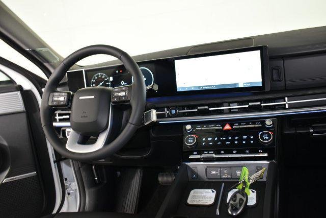 New 2027 White Hyundai Limited image 93