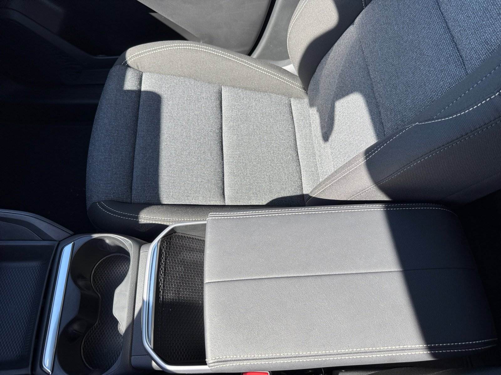 New 2026 Sterling Metallic GMC FWD Elevation image 14