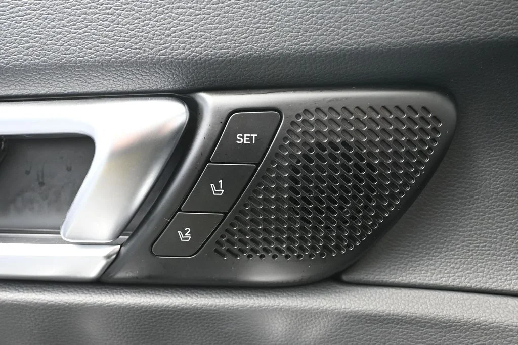 Used 2023 Blue Kia SX-Prestige image 15