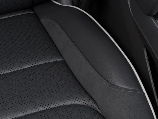 New 2026 Diamond Black Crystal Pearl-Coat Exterior Paint RAM LARAMIE image 19