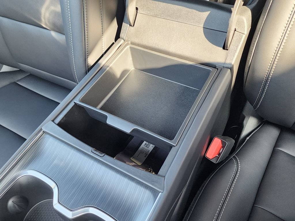 2026 GMC Acadia Elevation - Photo 33