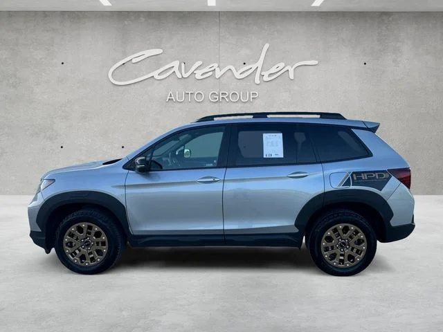 Used 2023 Silver Honda TrailSport image 13