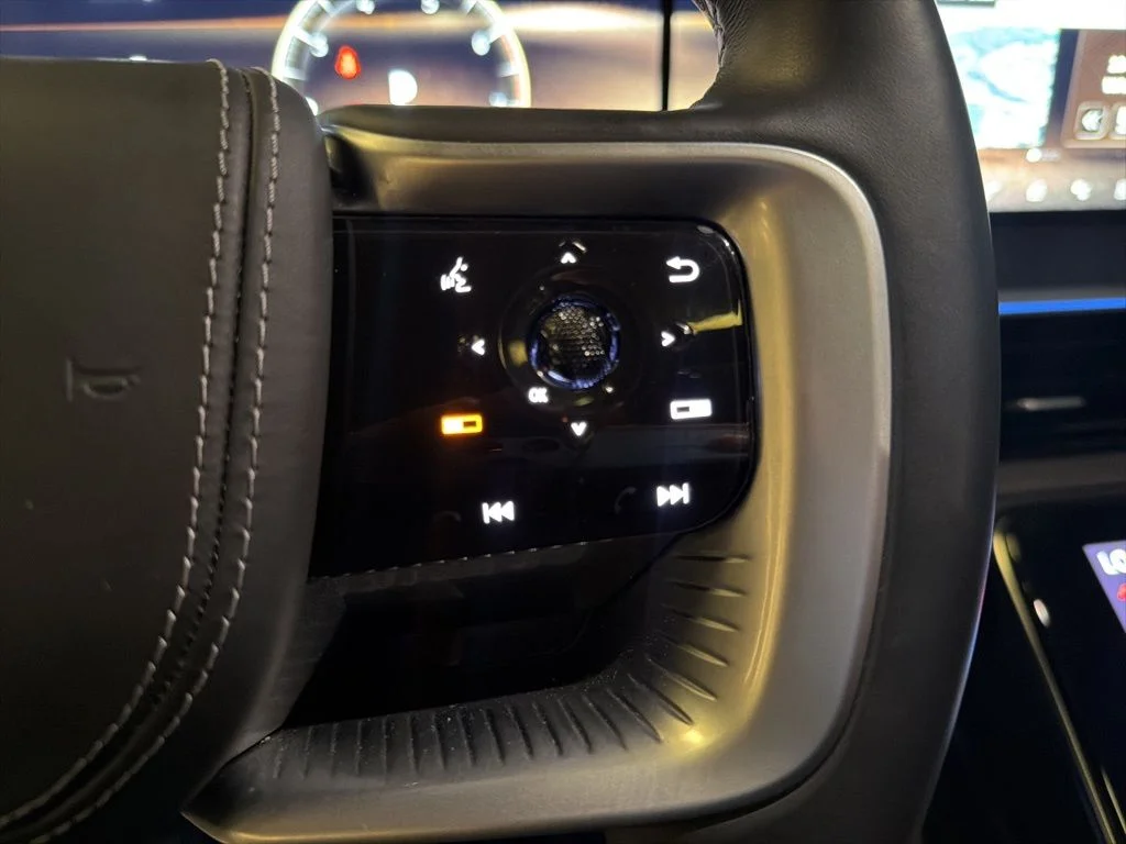 Used 2025 Blue INFINITI SENSORY image 11