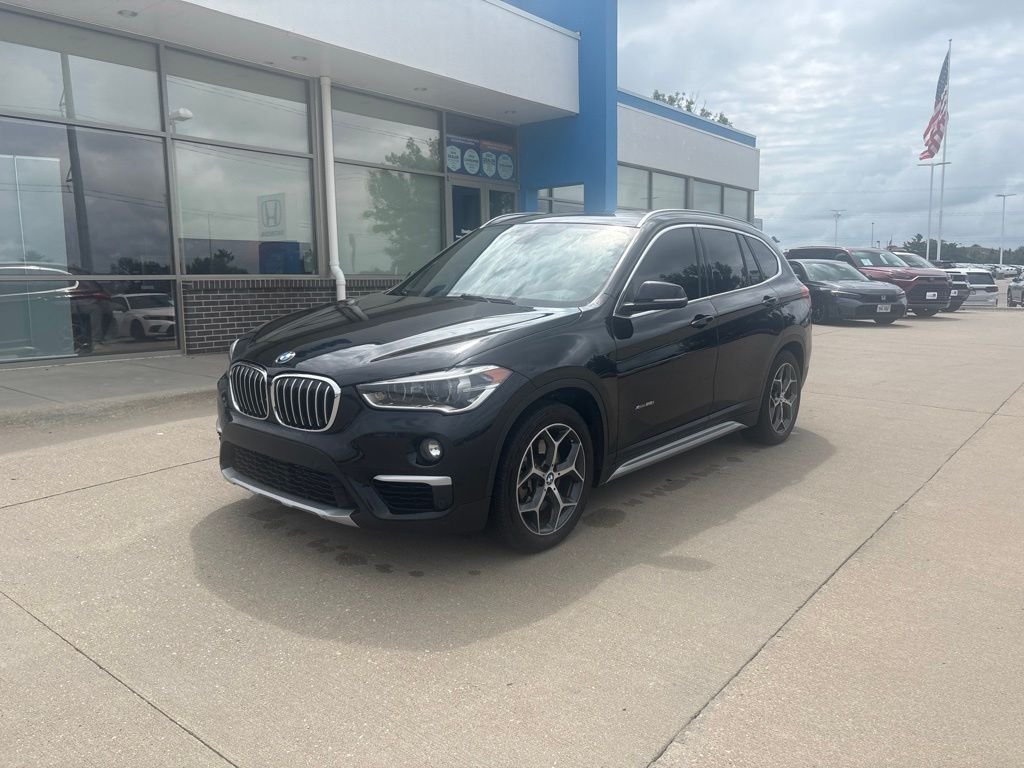 Used 2016 Jet Black BMW xDrive28i image 1