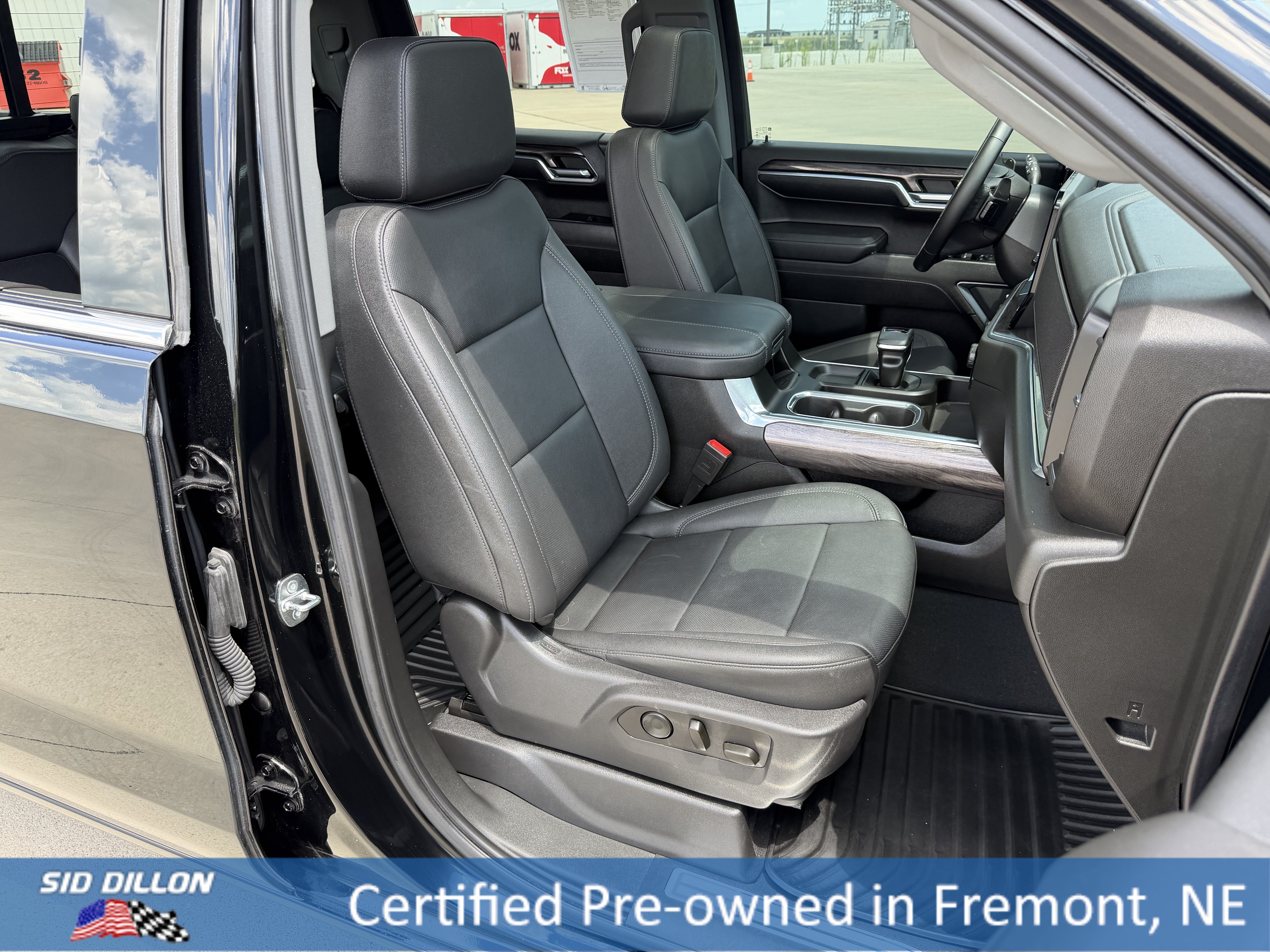 Used 2023 Black Chevrolet LTZ image 9
