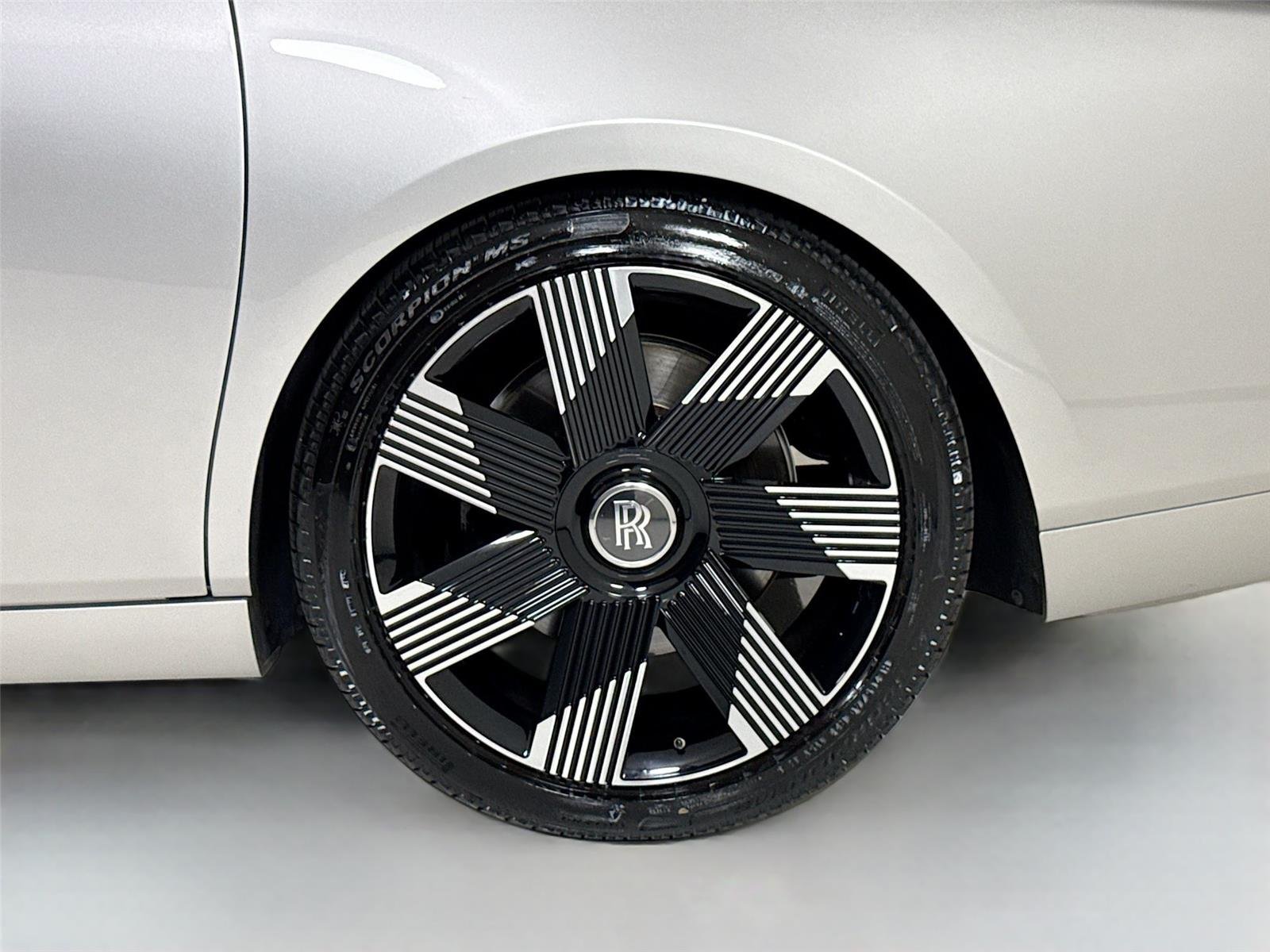 Used 2023  Rolls-Royce  image 52