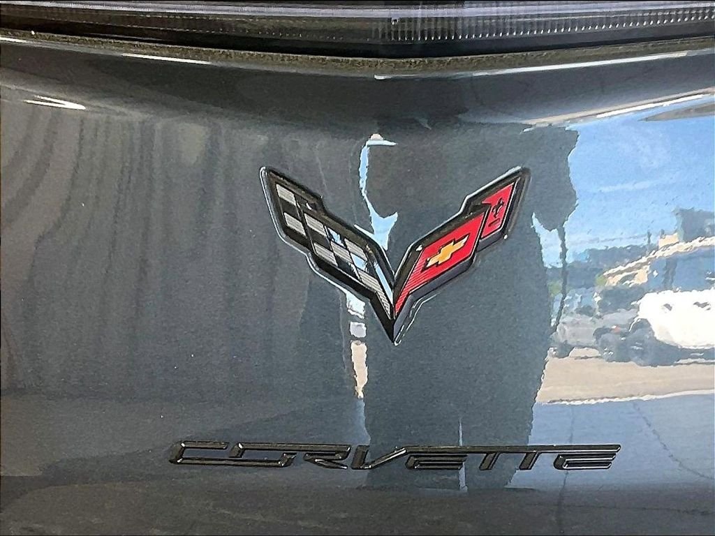 Used 2019 Gray Chevrolet Stingray image 26