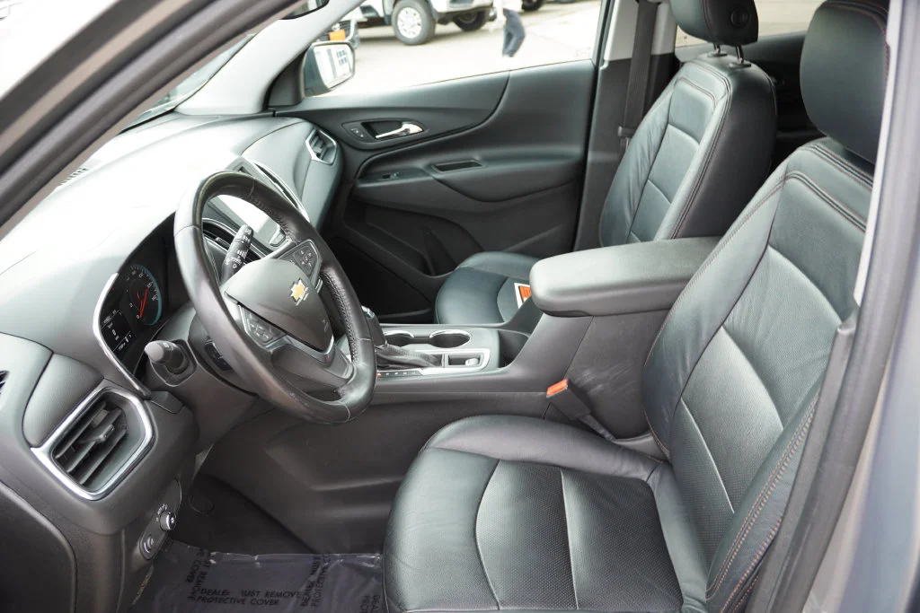 Certified Used 2018 Pepperdust Metallic Chevrolet LT image 15