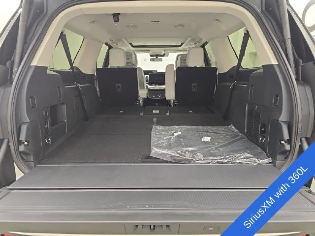 New 2026 Star White Metallic Tri-Coat Ford MAX Platinum® image 22