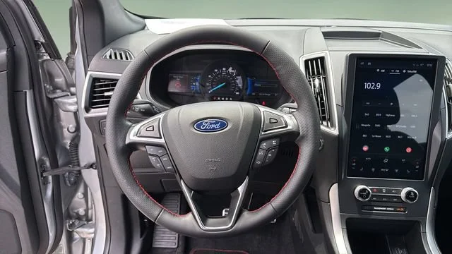 Used 2023 Silver Ford ST-Line image 14