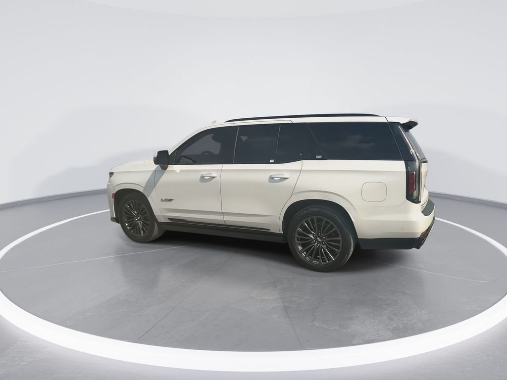 Used 2023 White Cadillac V-Series image 6
