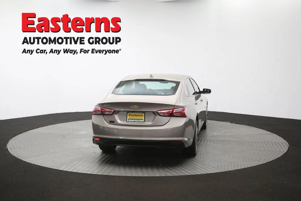 Used 2024 Gray Chevrolet LT image 41