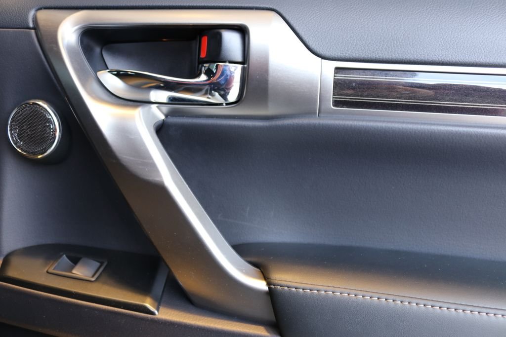 2023 Lexus GX PREMIUM - Photo 29