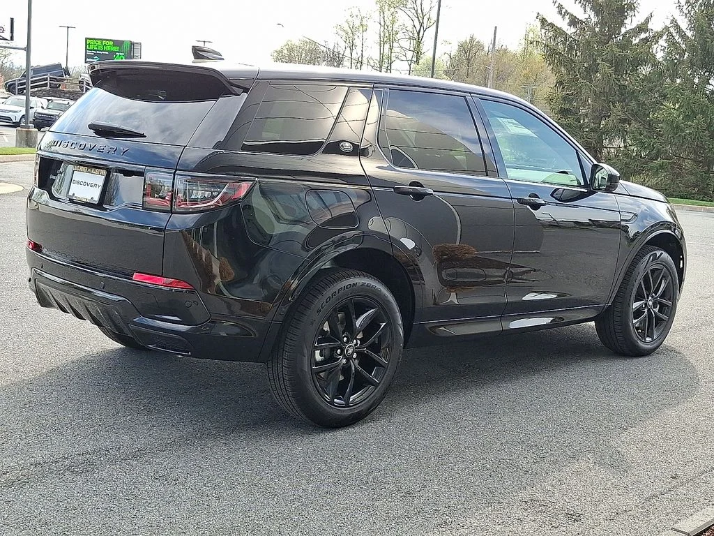 New 2026  Land Rover Landmark image 3
