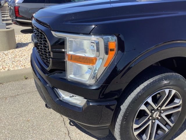 Used 2022 Black Metallic Ford XL image 30