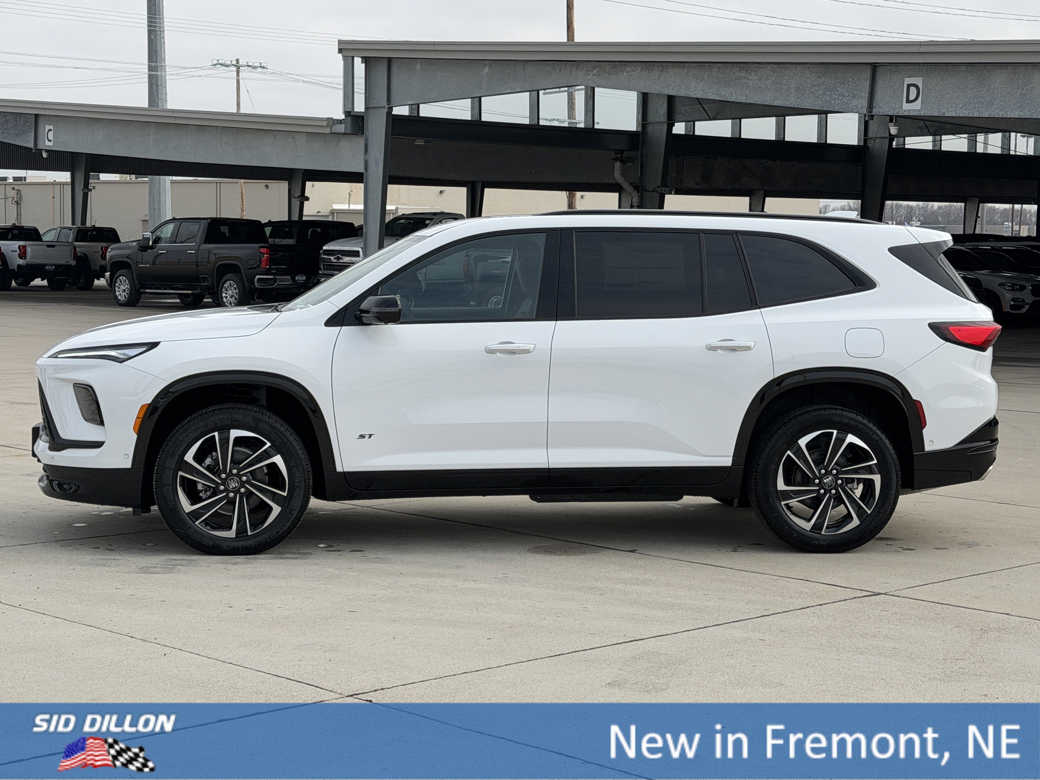 2026 Buick Enclave Sport Touring - Photo 9